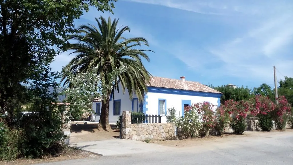 Casale Diletta Bed & Breakfast Castiadas