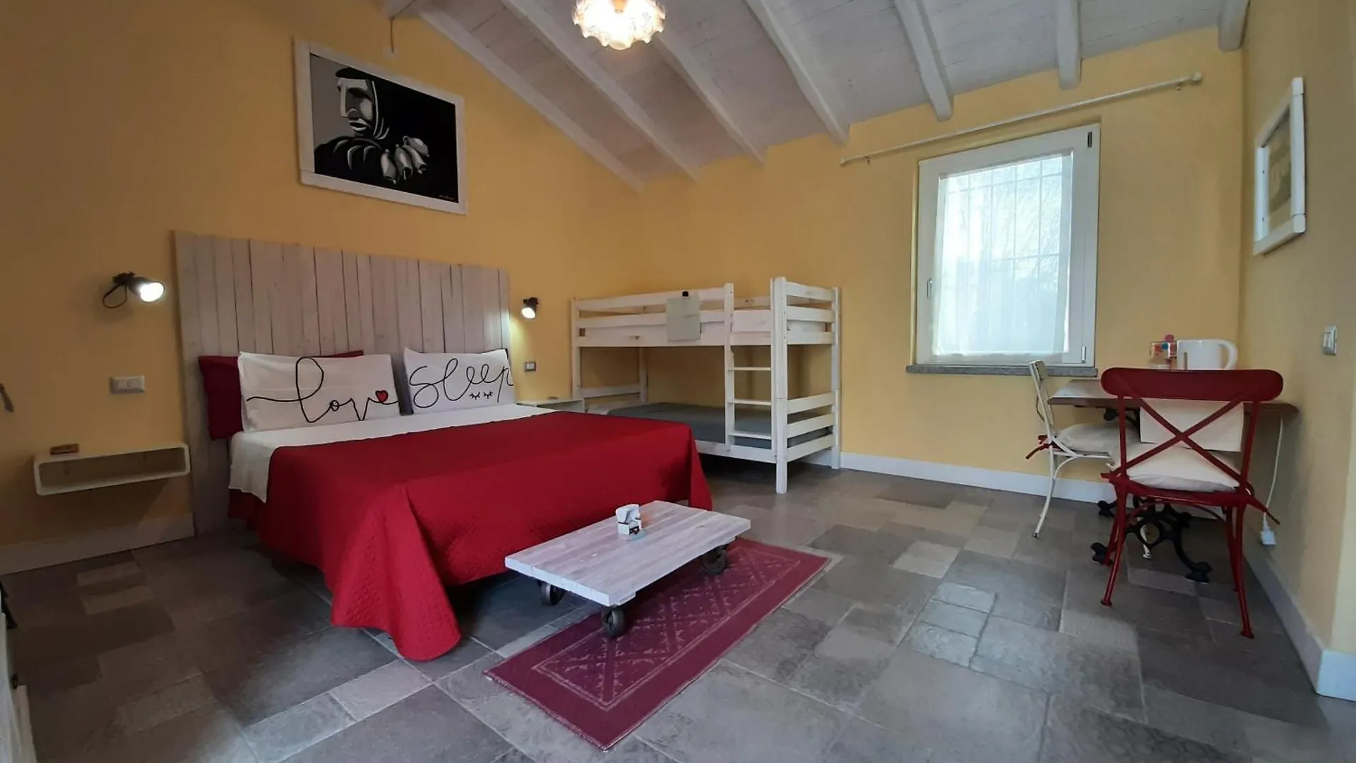 Bed and Breakfast Casale Diletta Castiadas 0*,