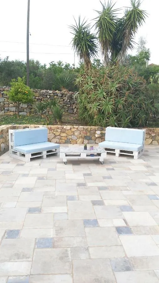 Casale Diletta Bed & Breakfast Castiadas
